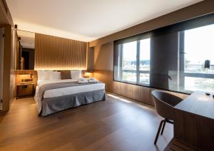 barcelona airport hotel