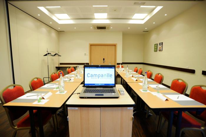 hotel campanile barcelona sud cornella