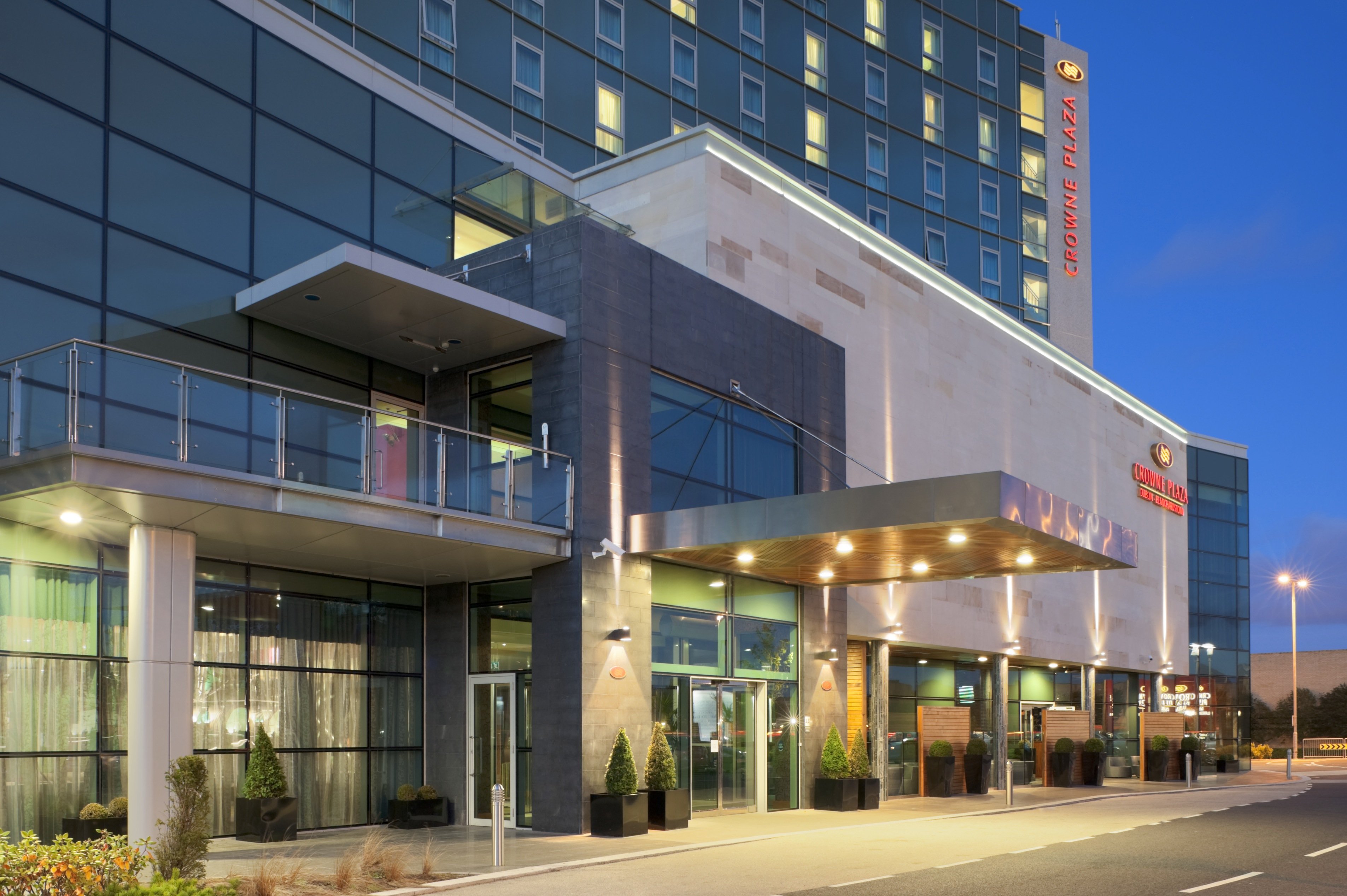 crowne plaza hotel blanchardstown by ihg