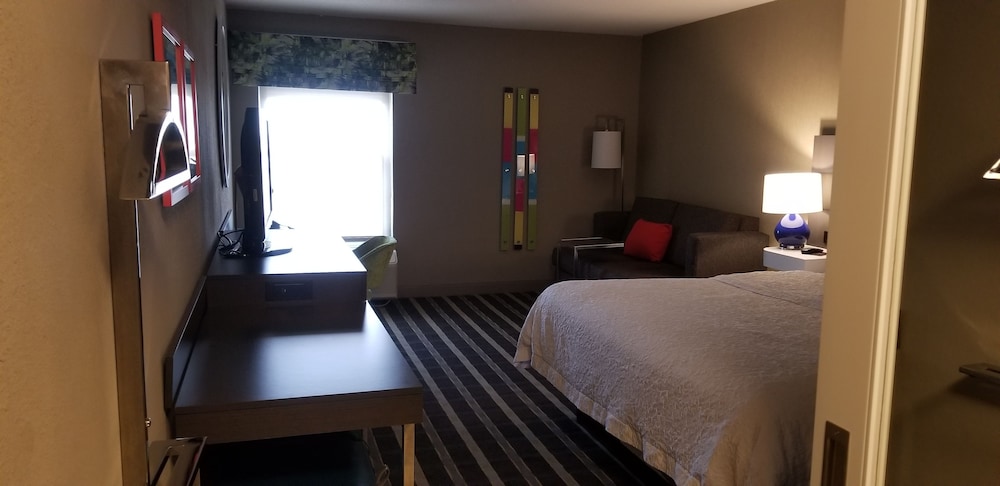 hampton inn by hilton eagle pass