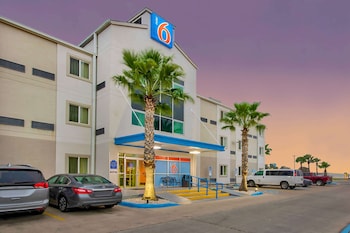 motel 6 eagle pass tx lakeside