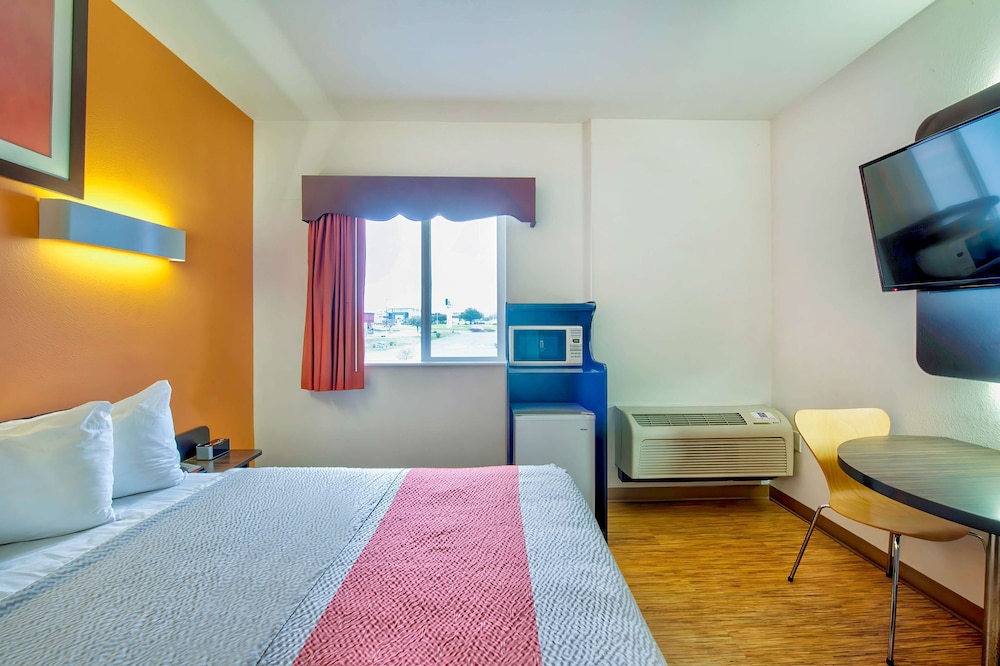 motel 6 eagle pass tx lakeside