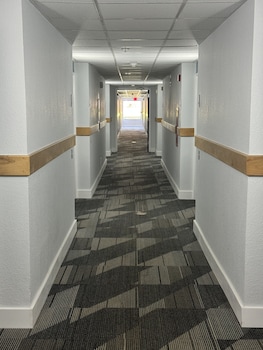 Motel 6 East Syracuse, Ny – Airport,East Syracuse>>Dewitt,2 star