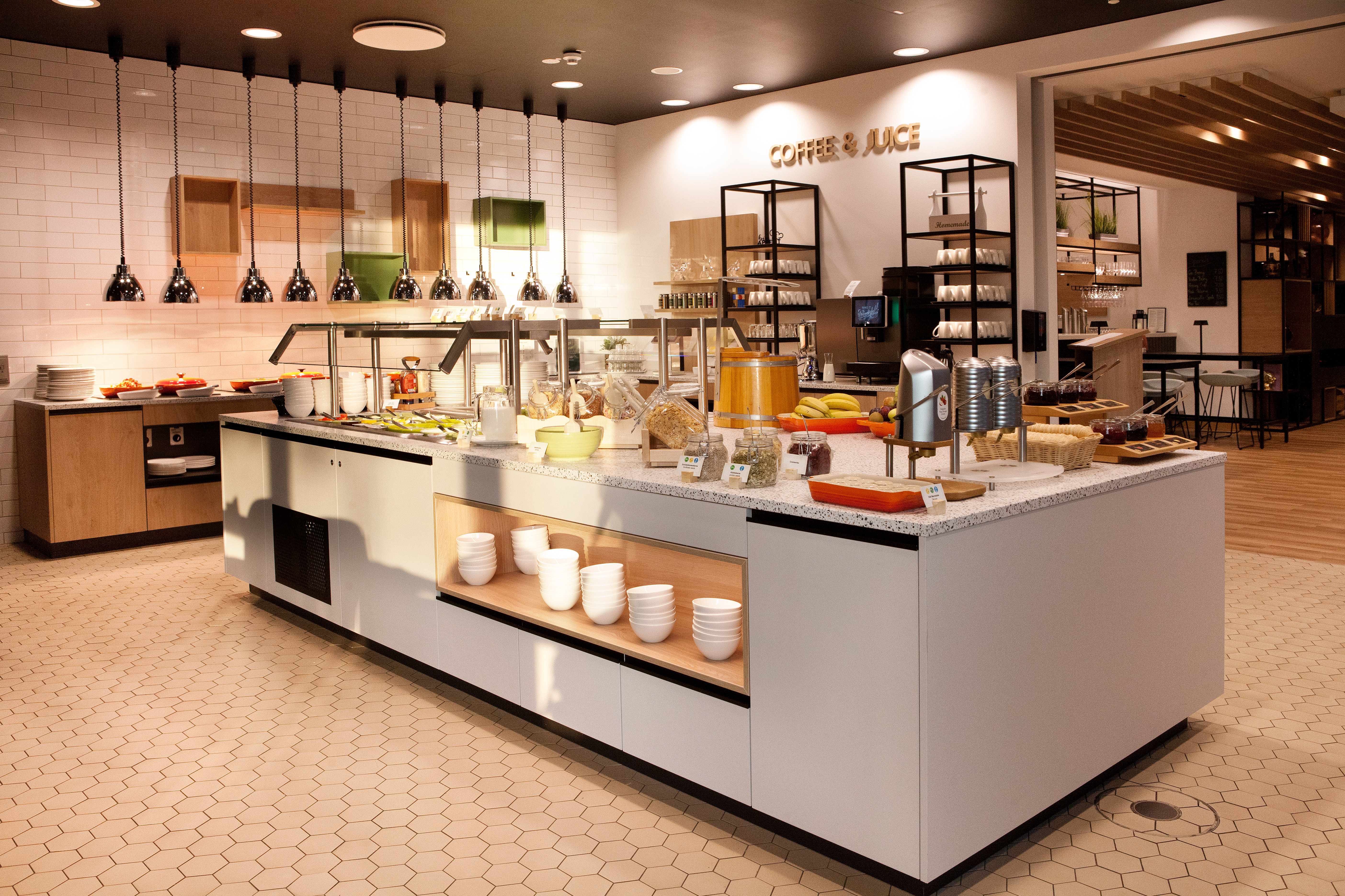 holiday inn berlin city east side by ihg