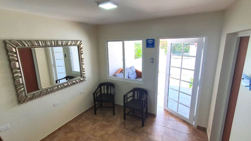 rooi santo residence