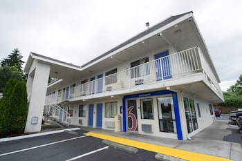 motel 6 seattle wa airport
