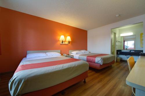 Motel 6 Seattle, Wa - Airport,Seatac>>Des Moines,2 star