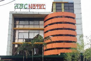 reddoorz plus abc landmark hotel