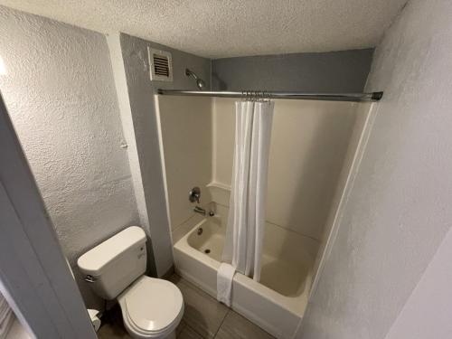 Rodeway Inn Albuquerque,Bernalillo>>Albuquerque,2 star
