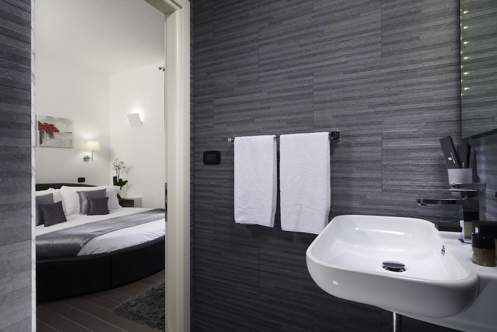 gregorio vii luxury suites