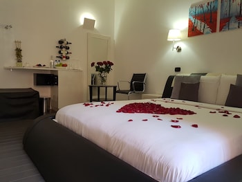 Gregorio Vii Luxury Suites,Via Gregorio Vii 407,3 star