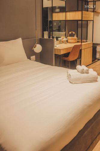 sicily hotel