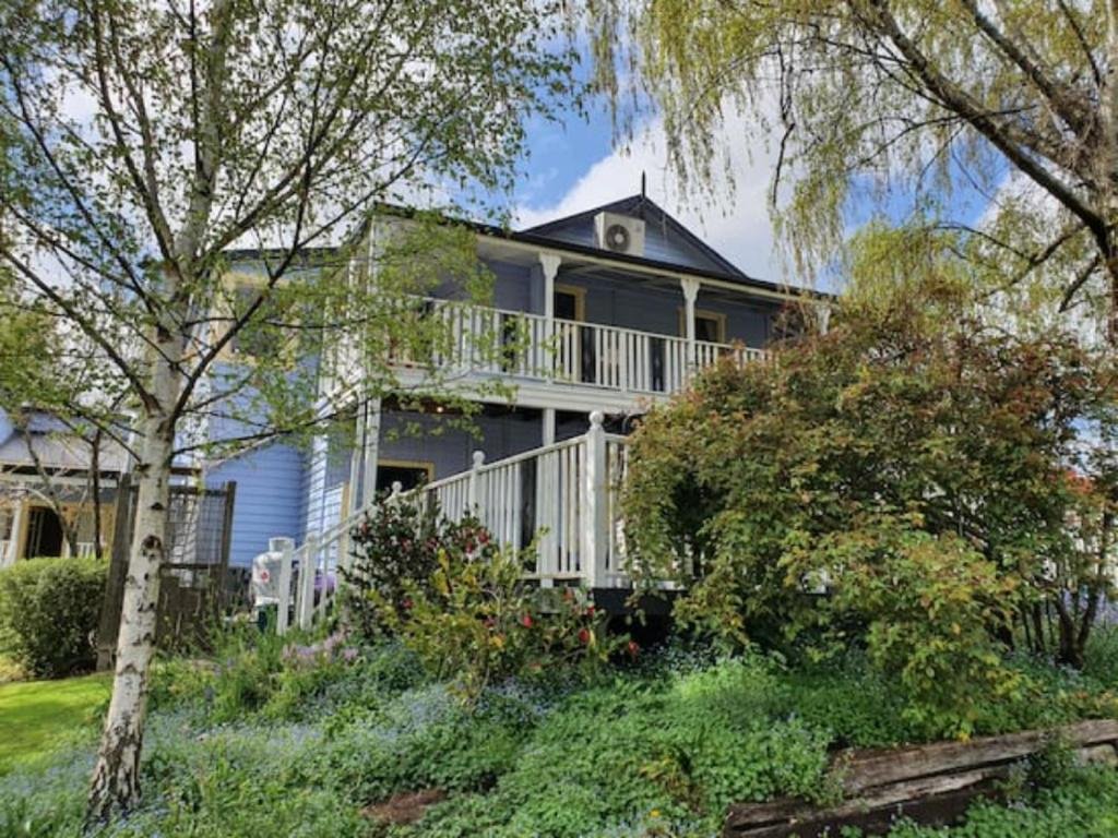 Wandering Trout,Devonport>>Deloraine,3 star