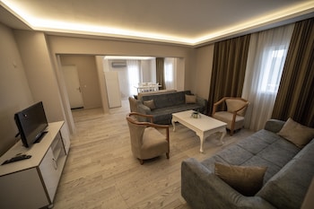 silver tower residence