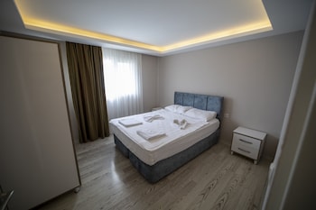 silver tower residence