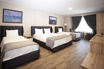 imroz elia hotel