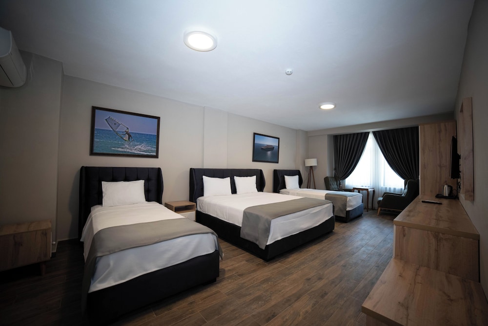 imroz elia hotel