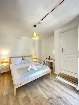 ikigai hotel villa rifat