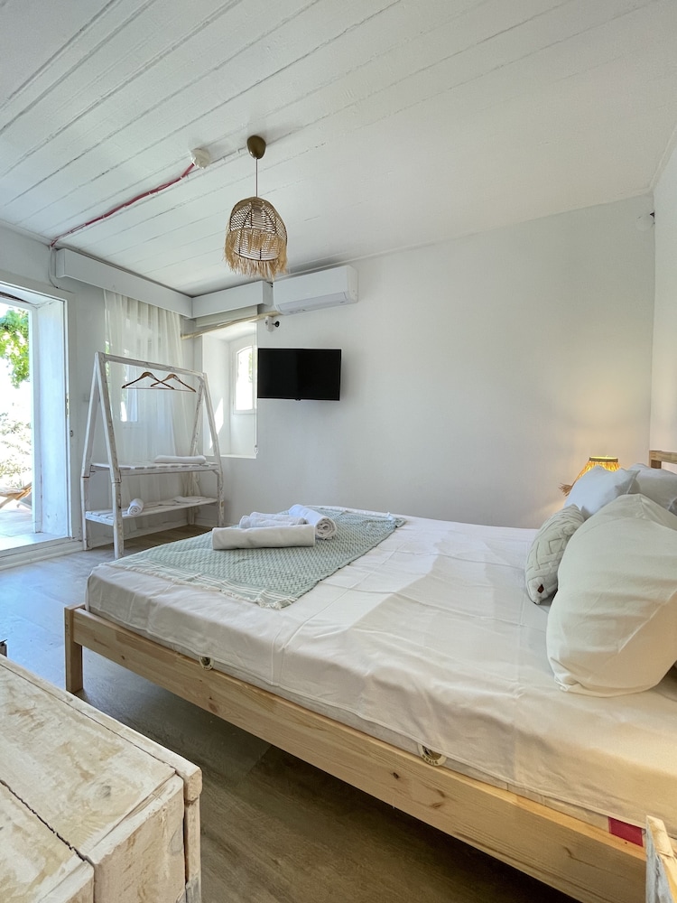 ikigai hotel villa rifat