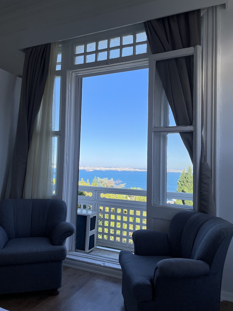 ikigai hotel villa rifat