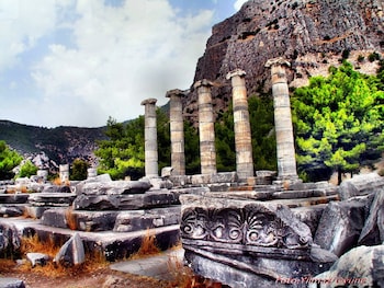 puli stone houses