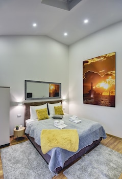 danda central luxury apartments
