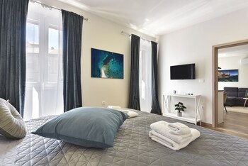 danda central luxury apartments