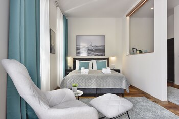 danda central luxury apartments