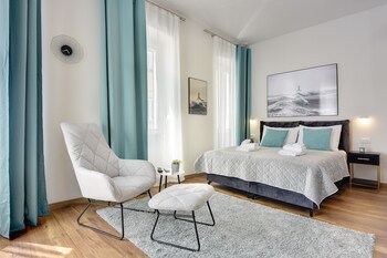 danda central luxury apartments