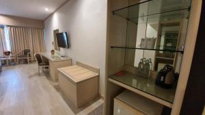 city park hotel bangkok pratunam by pcl