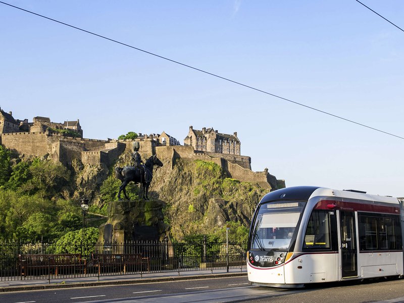 mercure edinburgh city princes street hotel