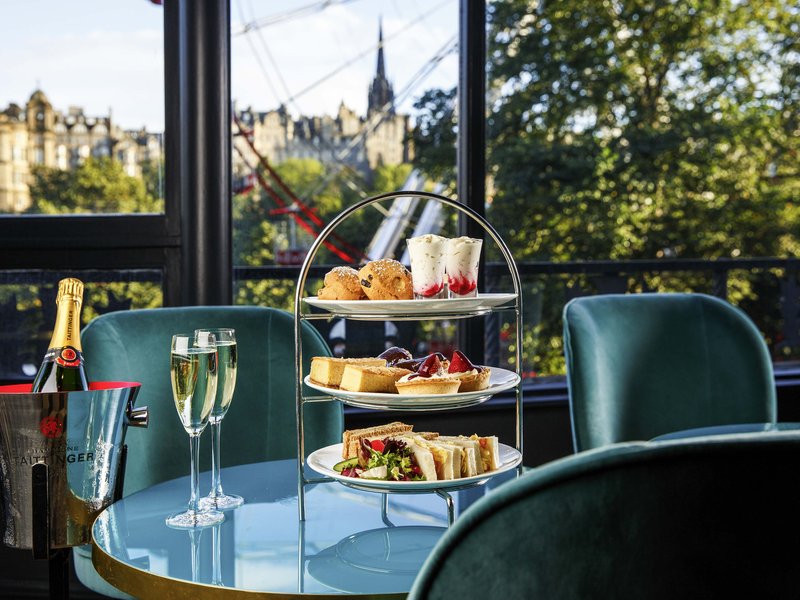 mercure edinburgh city princes street hotel