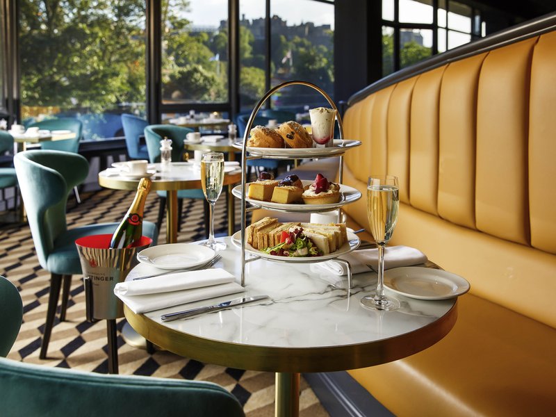 mercure edinburgh city princes street hotel