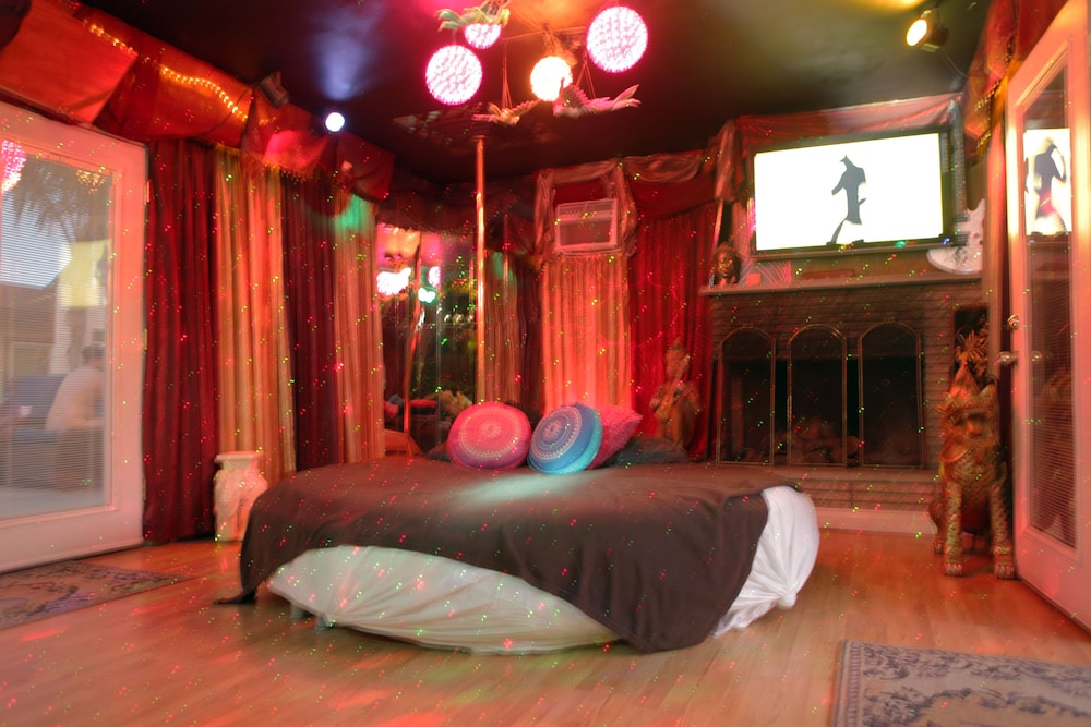 sea mountain inn nude resort and spa adults only