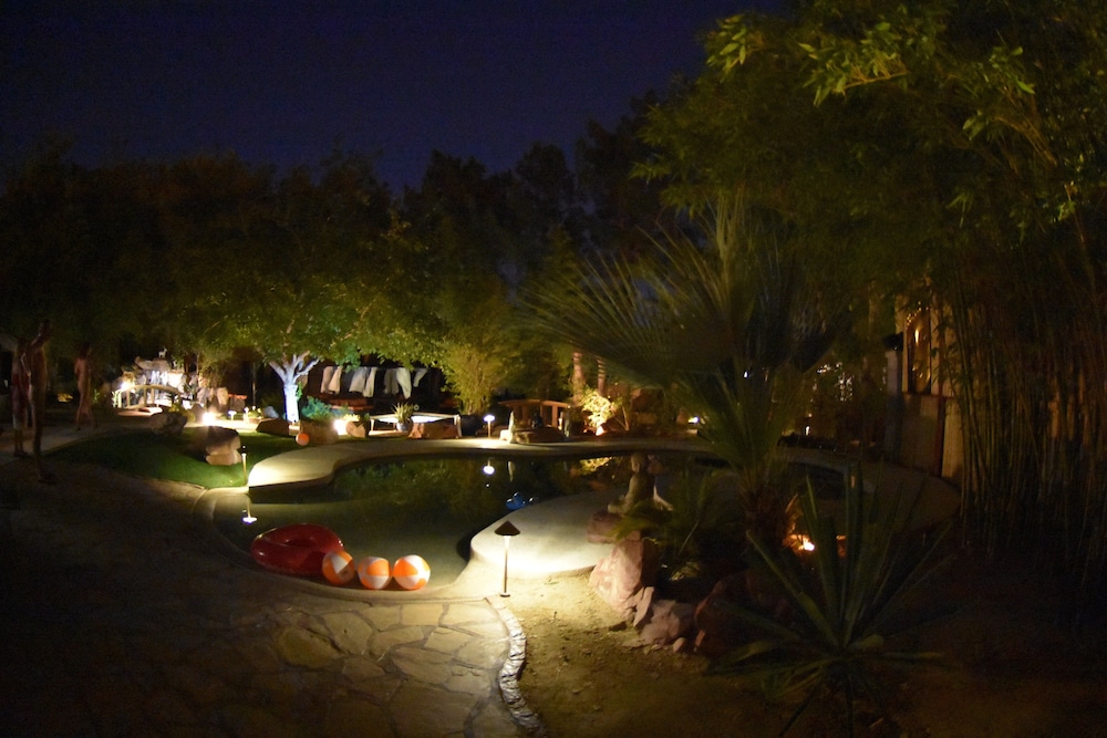 sea mountain inn nude resort and spa adults only