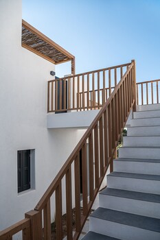 milos