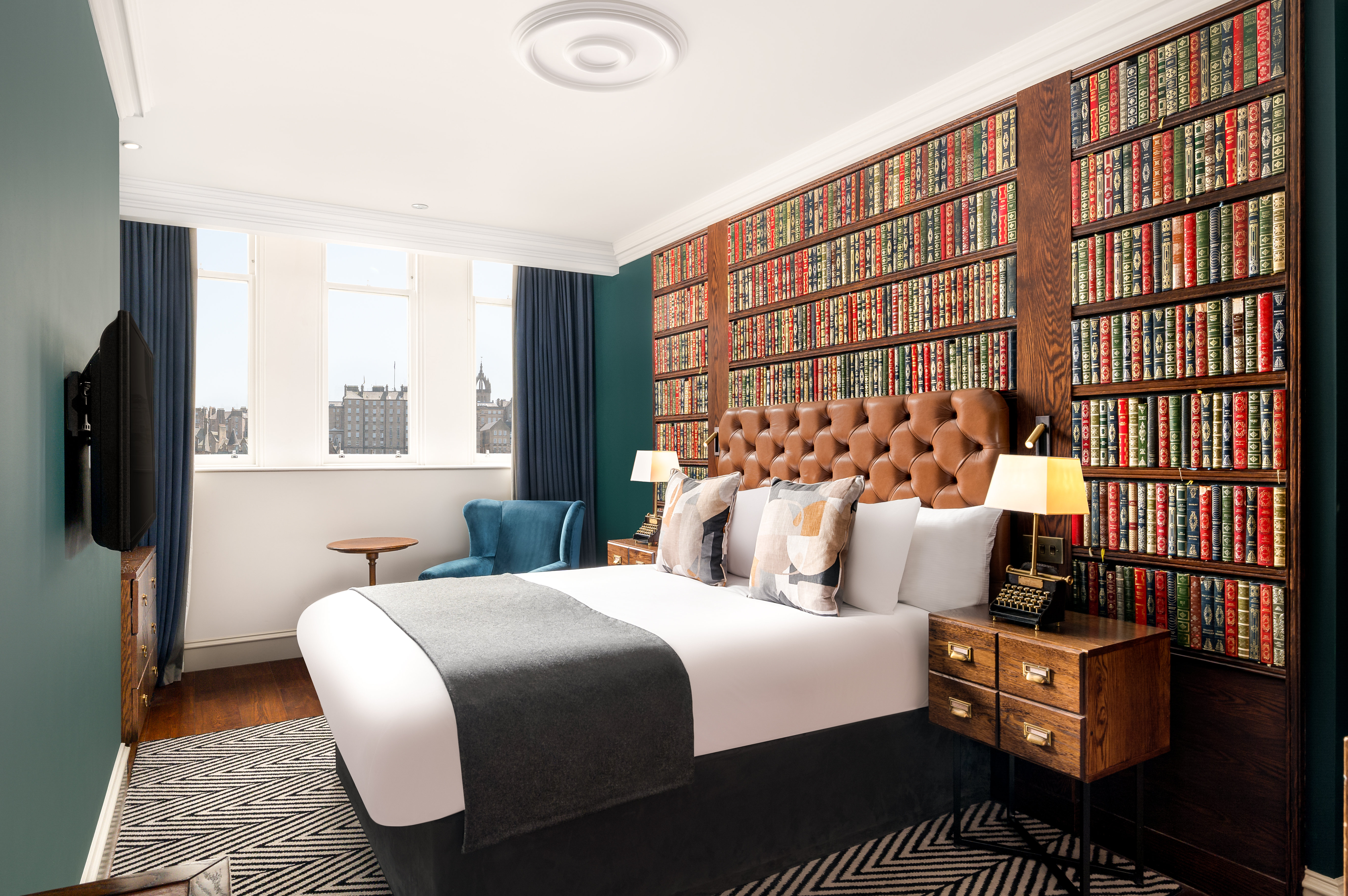 hotel indigo edinburgh princes street by ihg