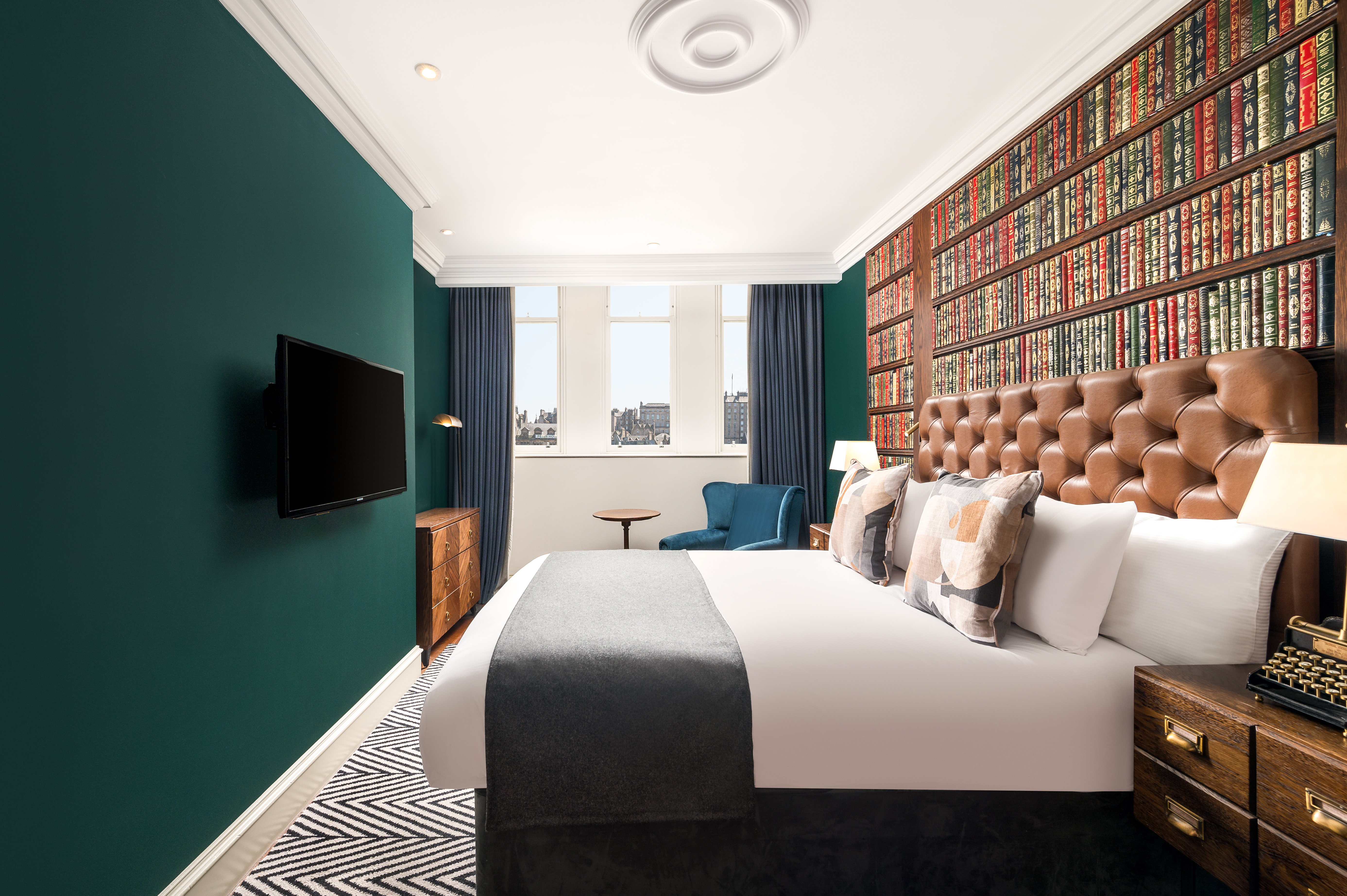 hotel indigo edinburgh princes street by ihg