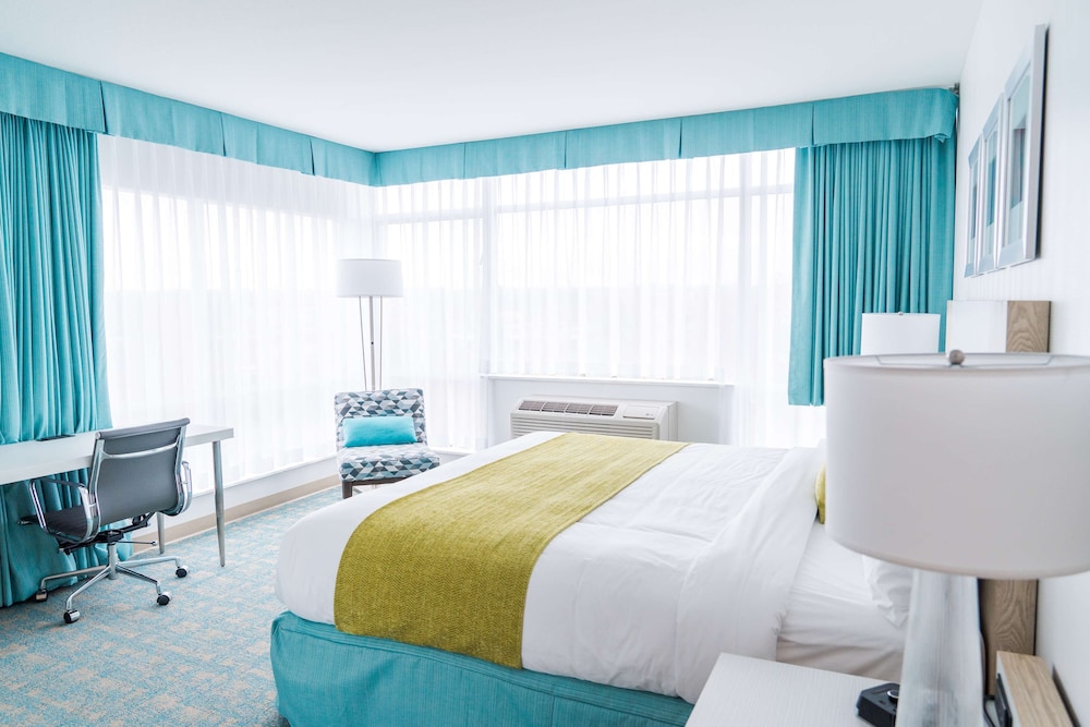 coast hotel and convention centre langley city