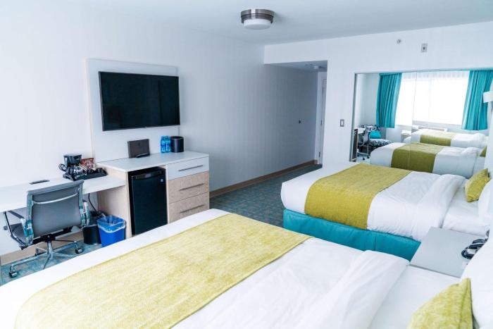 coast hotel and convention centre langley city