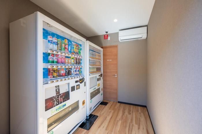 hotel r9 the yard koga