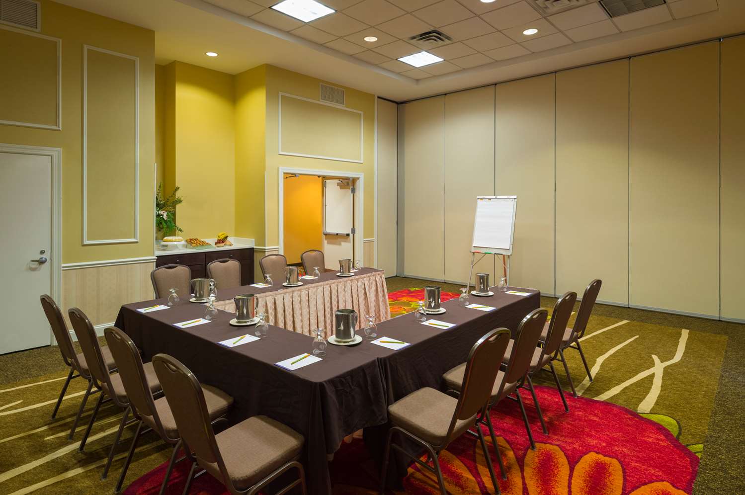hilton garden inn edison raritan center