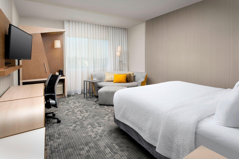 courtyard by marriott houston nw 290 corridor