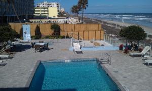 Lotus Boutique Inn & Suites,Near First United Methodist Church,3 star