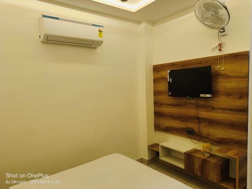 g vibes guest house