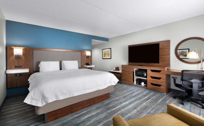 hampton inn charlotte belmont at montcross