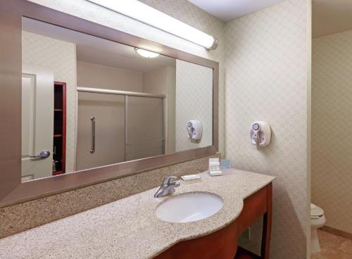 hampton inn and suites el paso west
