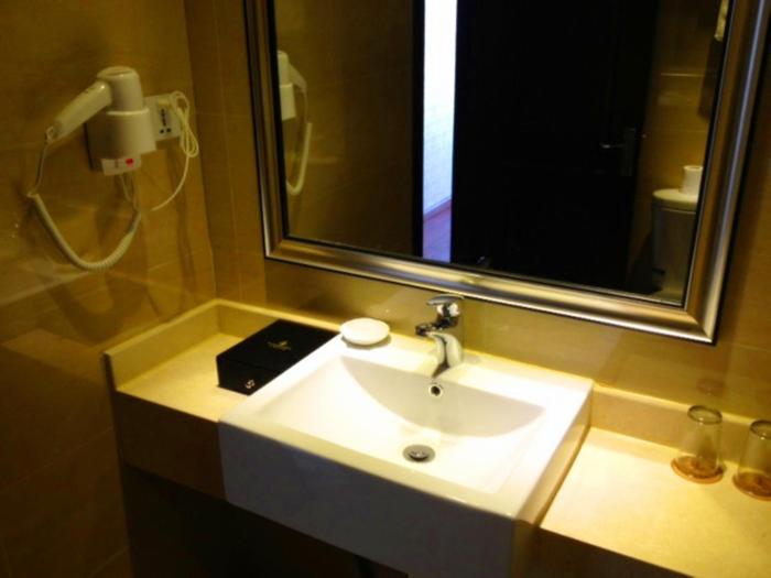 seventh heaven hotel