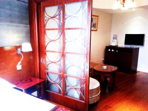 seventh heaven hotel