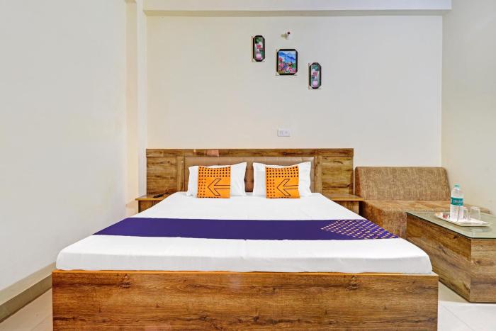 spot on 81019 sawariya home stay